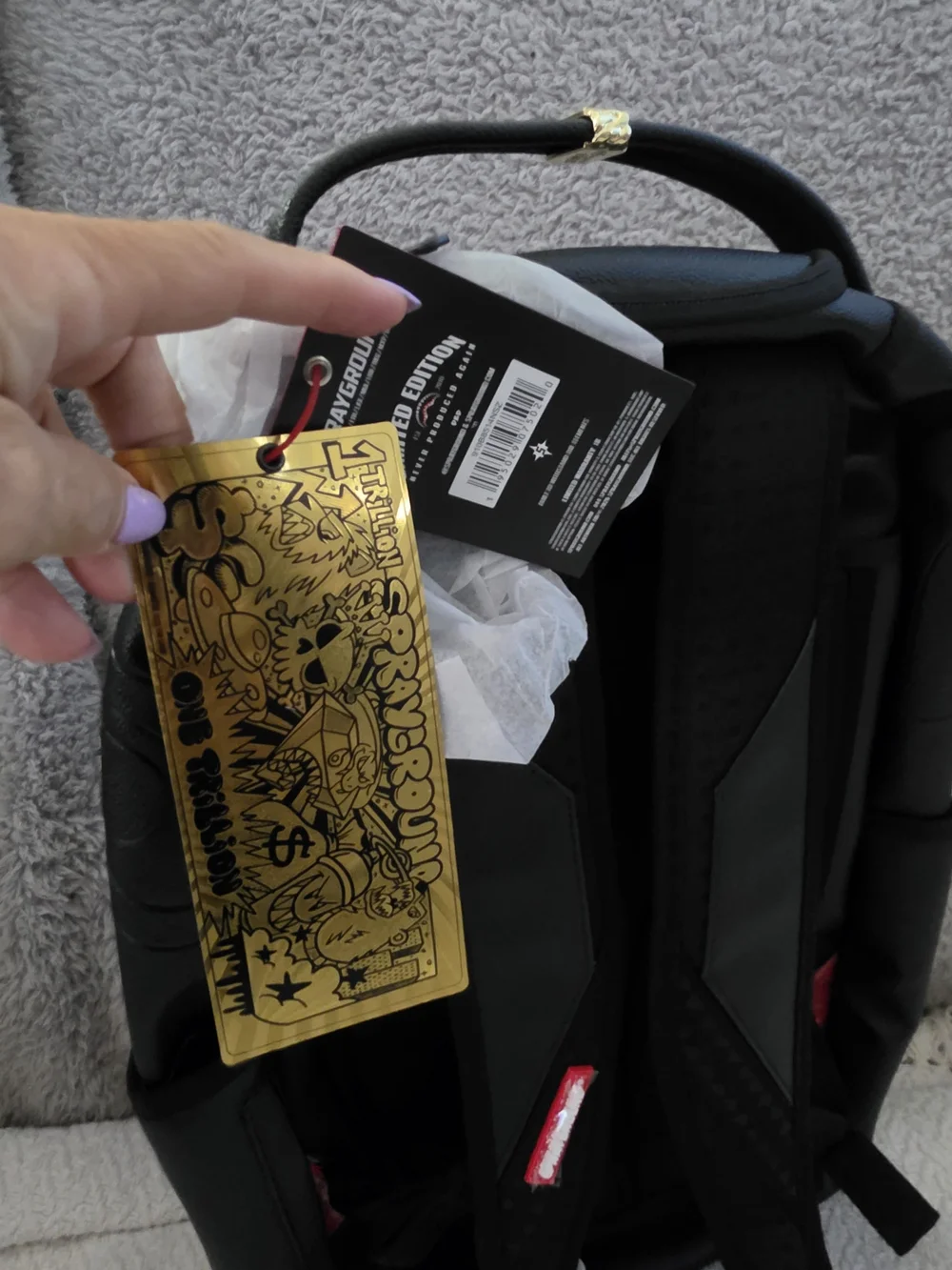 MONEY SEAL - (15 DIFFERENT MONEY BILL DESIGNS MYSTERY PACK) BACKPACK